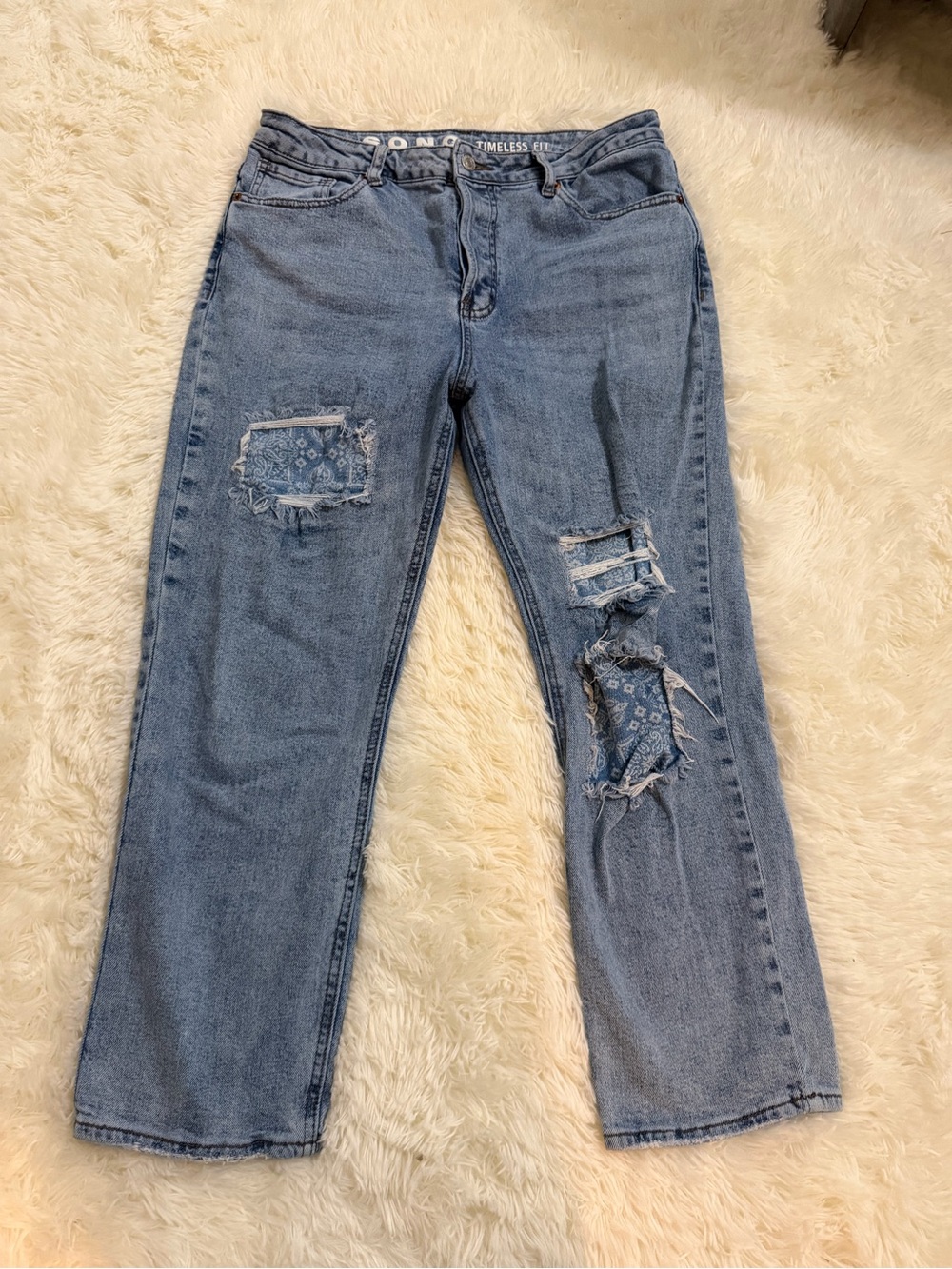 Women's Straight-Leg Distressed Jeans - Light Blue